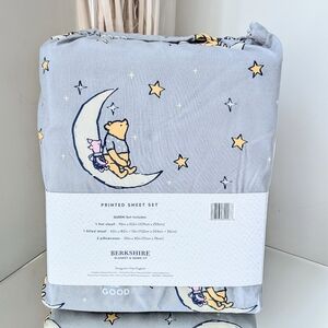 NEW Berkshire QUEEN Winnie the Pooh Piglet Celestial Moon Star Sheet Set